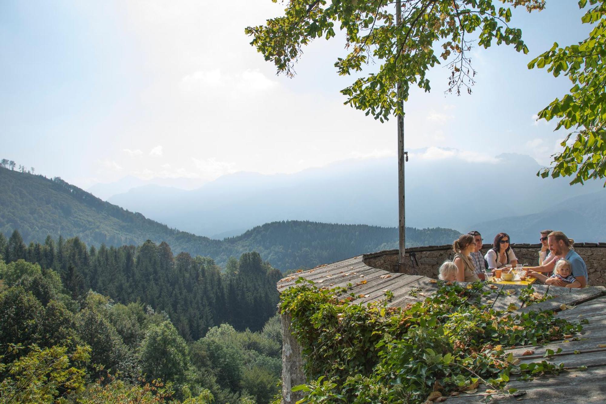 Hotel Burg Altpernstein Micheldorf in Oberösterreich Exterior foto